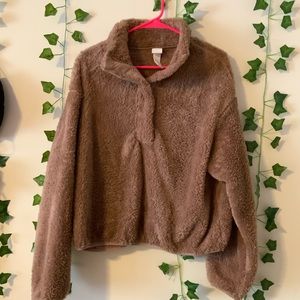 Brown fluffy cropped sweater
